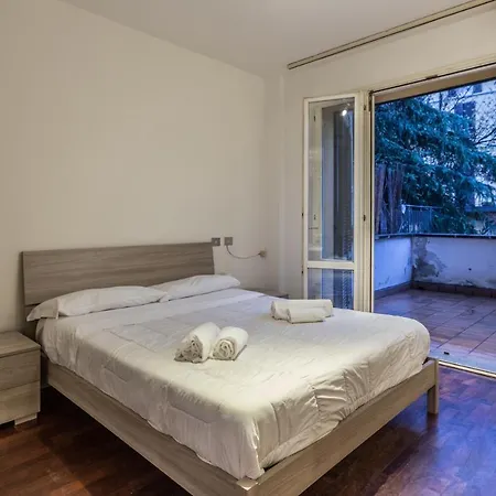 San Carlo, Apartament *